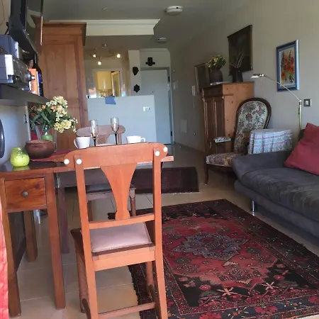 Leuchtturmterrasse 아파트 *