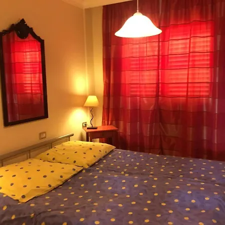 Leuchtturmterrasse 포리스 데 아보나