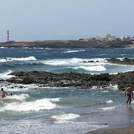 Leuchtturmterrasse 포리스 데 아보나